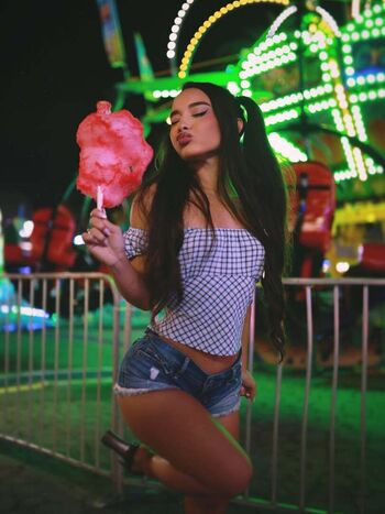 Full leaked Alahnaly private onlyfans photo